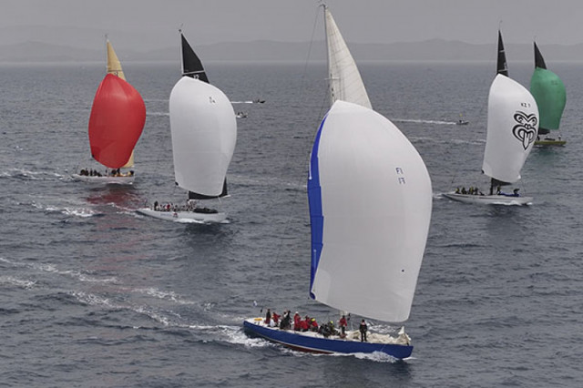 The 12mR Worlds in Porquerolles, Day 3: an exceptional spectacle