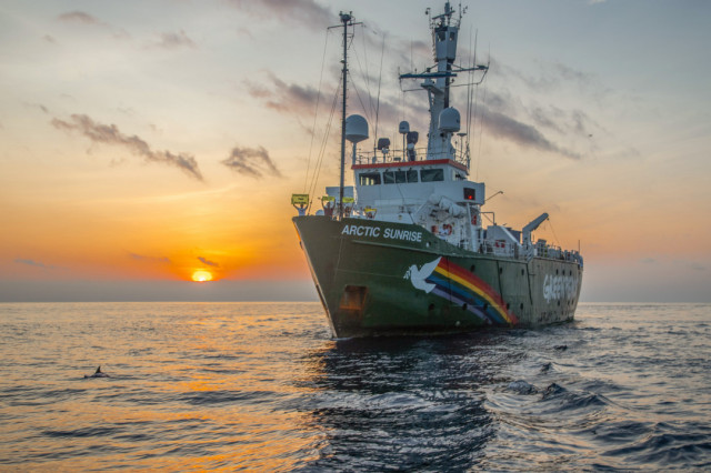 Parte la spedizione Italiana della nave Arctic Sunrise in difesa del Mediterraneo