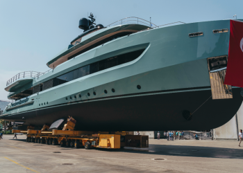 Alia Yachts launches the 53m Sea Club and defines a new genre
