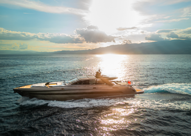 Il nuovo Otam 90 GTS M/Y Sexy Me supera le aspettative contrattuali