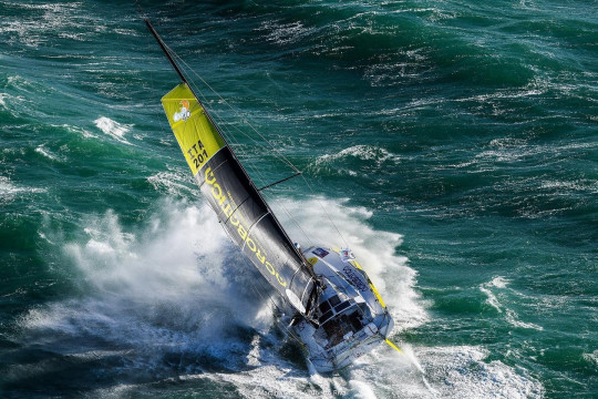 Incidente per Acrobatica Alberto Riva durante la Transat Quebec Saint-Malo