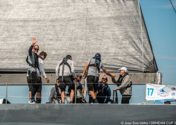 The Drheam-Cup: Teasing Machine, the first monohull in La Trinité-Sur-Mer