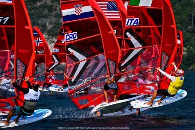 Young Azzurra, Federico Pilloni crowned iQFOiL Youth World Champion