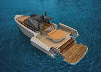 Evo Yachts launches Evo R4+