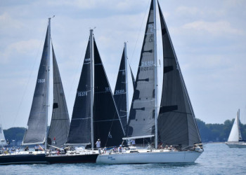 Winners emerge among record 332-entry fleet in the 100th Bayview Mackinac Race