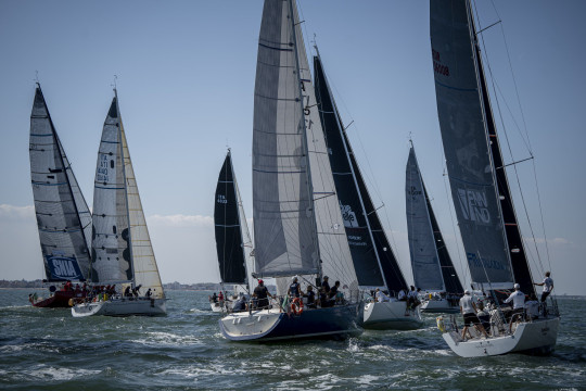 A settembre la regata del Circolo Velico Riminese porta l'arte della regata d'altura