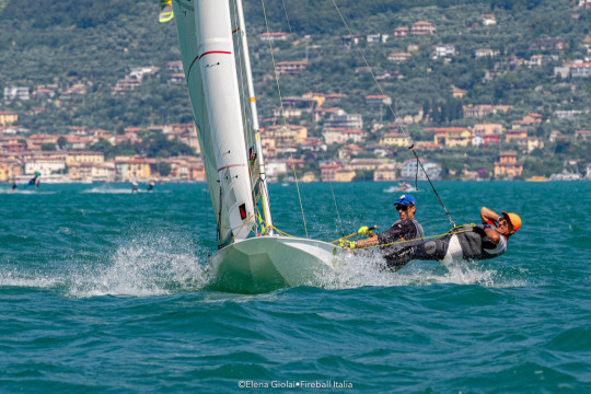 Stefanini - Borzani vincono il titolo italiano Fireball a Campione del Garda