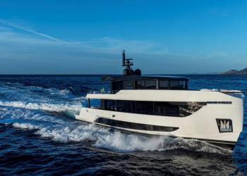 Arcadia Yachts al Cannes Yachting Festival con tre modelli di successo