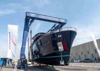 Apreamare celebrates the launch of the new flagship Maestro 88