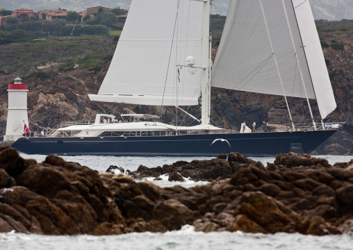 Perini Navi 56m Bayesian