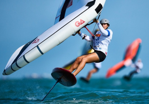 Maddalena Spanu, atleta del programma Young Azzurra, seconda classificata alla tappa cinese del Campionato del Mondo WingFoil Racing