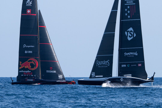 Wind shuts down after two races on second day of Louis Vuitton Cup