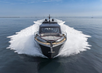 Cranchi Yachts apre la stagione nautica con due nuovi modelli