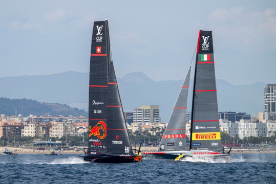 Ancora una vittoria per Luna Rossa che batte il team svizzero Alinghi