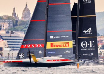 Luna Rossa is mathematically in the semi-finals of the LV Cup