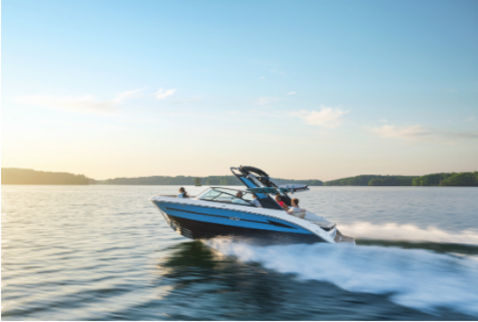 Sea Ray Launches the New SDX 250 and SDX 250 Surf