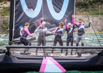 M32: Rated X Defend World Championship Title