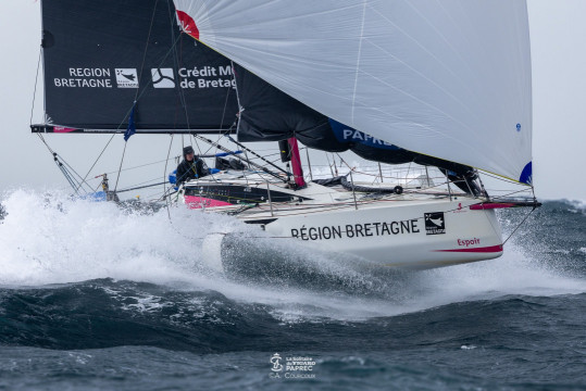 Victor Le Pape at full chat in the Channel this afternoon……………………….Photo ©Alexis Courcoux