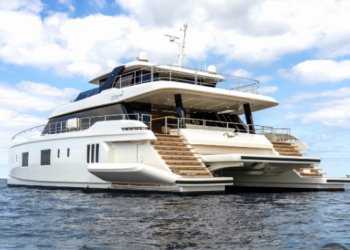 100 Sunreef Power luxury catamaran makes its Cannes Yachting Festival debut