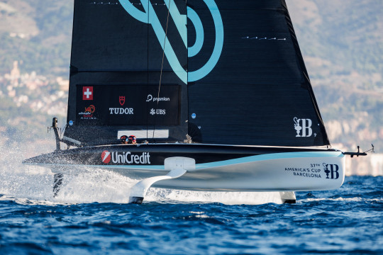 Il team giovanile di Alinghi Red Bull Racing pronto per la Youth America’s Cup