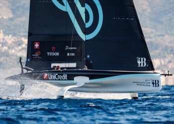 Il team giovanile di Alinghi Red Bull Racing pronto per la Youth America’s Cup