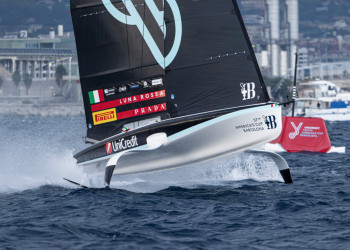 Racing at the limit on day one of the Youth America’s Cup