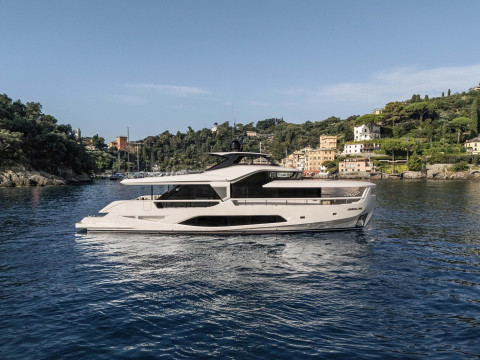 Ferretti Group sets sail for Genoa with two splendid premieres