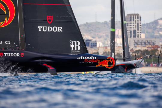 America's Cup: Alinghi Red Bull Racing chiude in bellezza