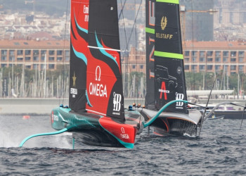 Tense and tight racing as ETNZ take fourth win in the 37th America’s Cup