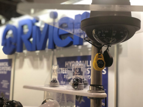 Riviera Genova presenta al Metstrade la sua gamma di prodotti