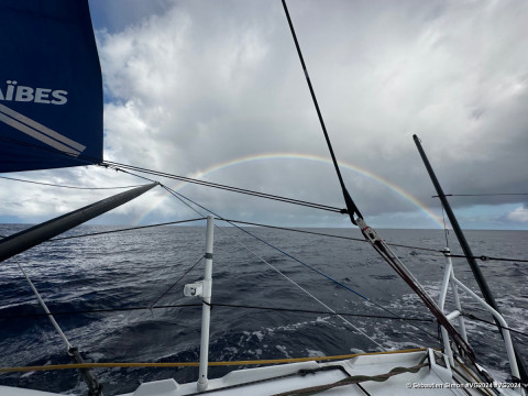 Vendée Globe: Sébastien Simon decimates the 24 hours solo monohull record