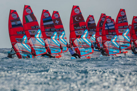Day 3 at the iQFol International Games in Lanzarote: italy’s Modena shines as fleets complete four more races