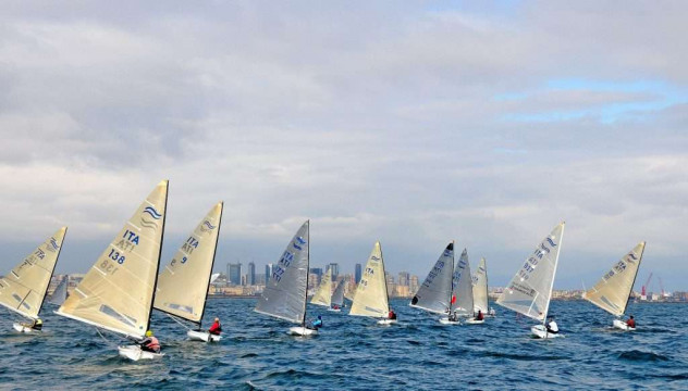 Sabato 22 e domenica 23 marzo nel golfo di Napoli la Coppa Italia Finn
