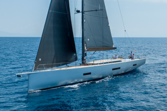 ICE Yachts presenta l’ICE 70 Cruise: eleganza e comfort estremo