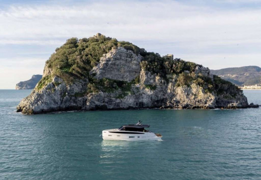 Azimut Yachts and Kora Marine sign a new strategic partnership for North-West Italy