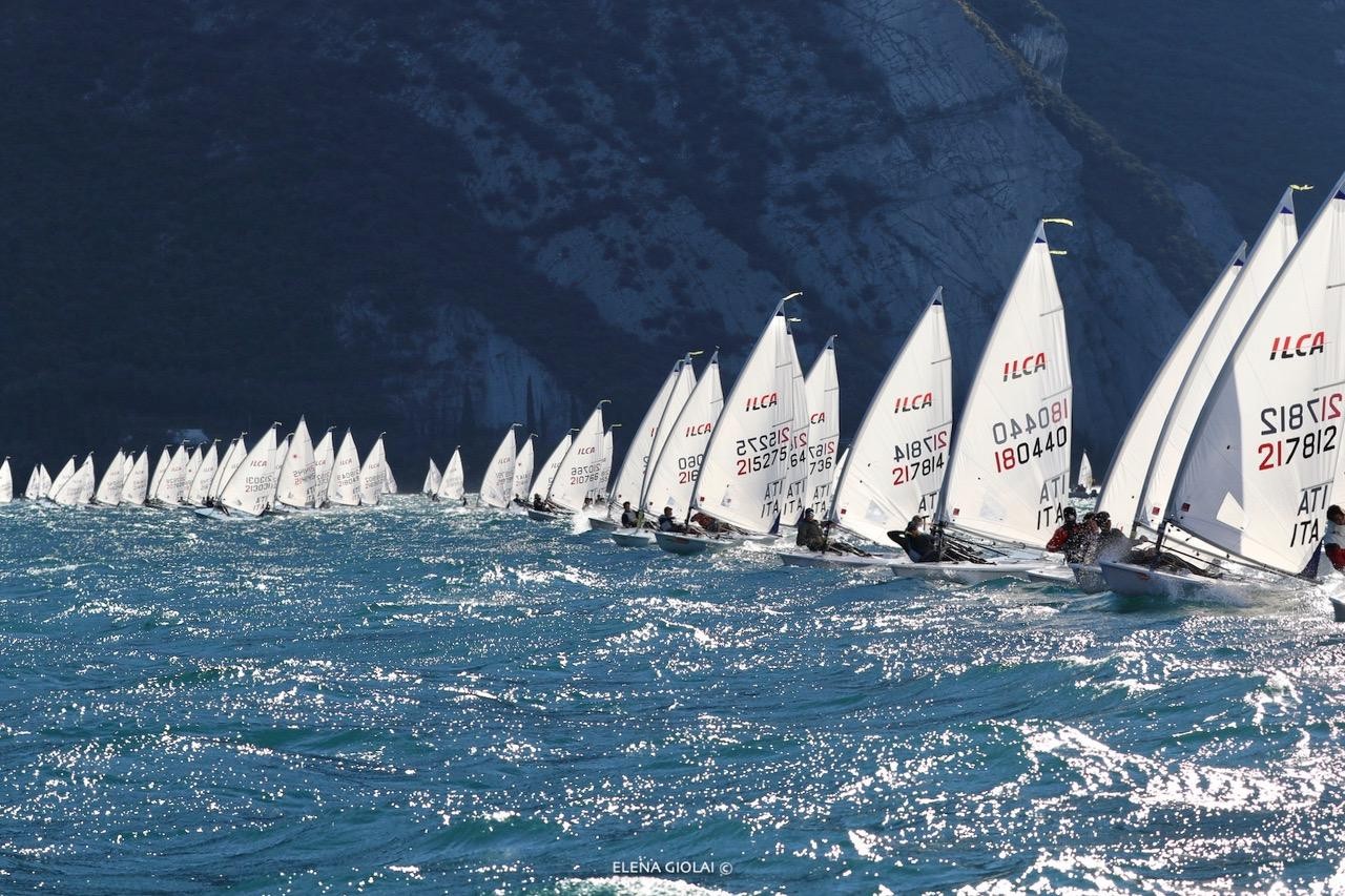 Domenica la conclusione a Riva del Garda del Trofeo Paola-Campionato di distretto Ilca