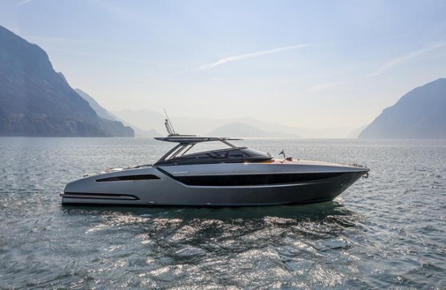 New Dolceriva with Hard Top: a marvel of design and comfort