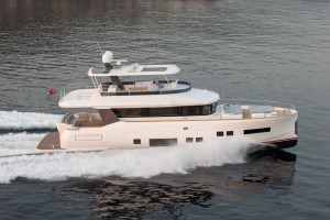 Sirena Yachts 64