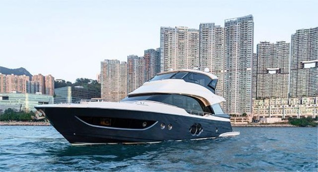 Monte Carlo Yachts: exlusive Asian debut for the MCY 70 Skylounge