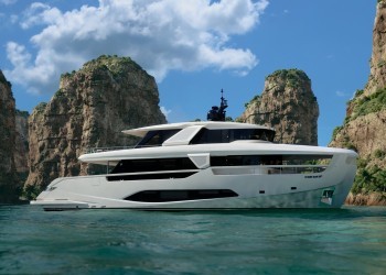 Ferretti Yachts InFYnito 90: oltre quello che si può immaginare