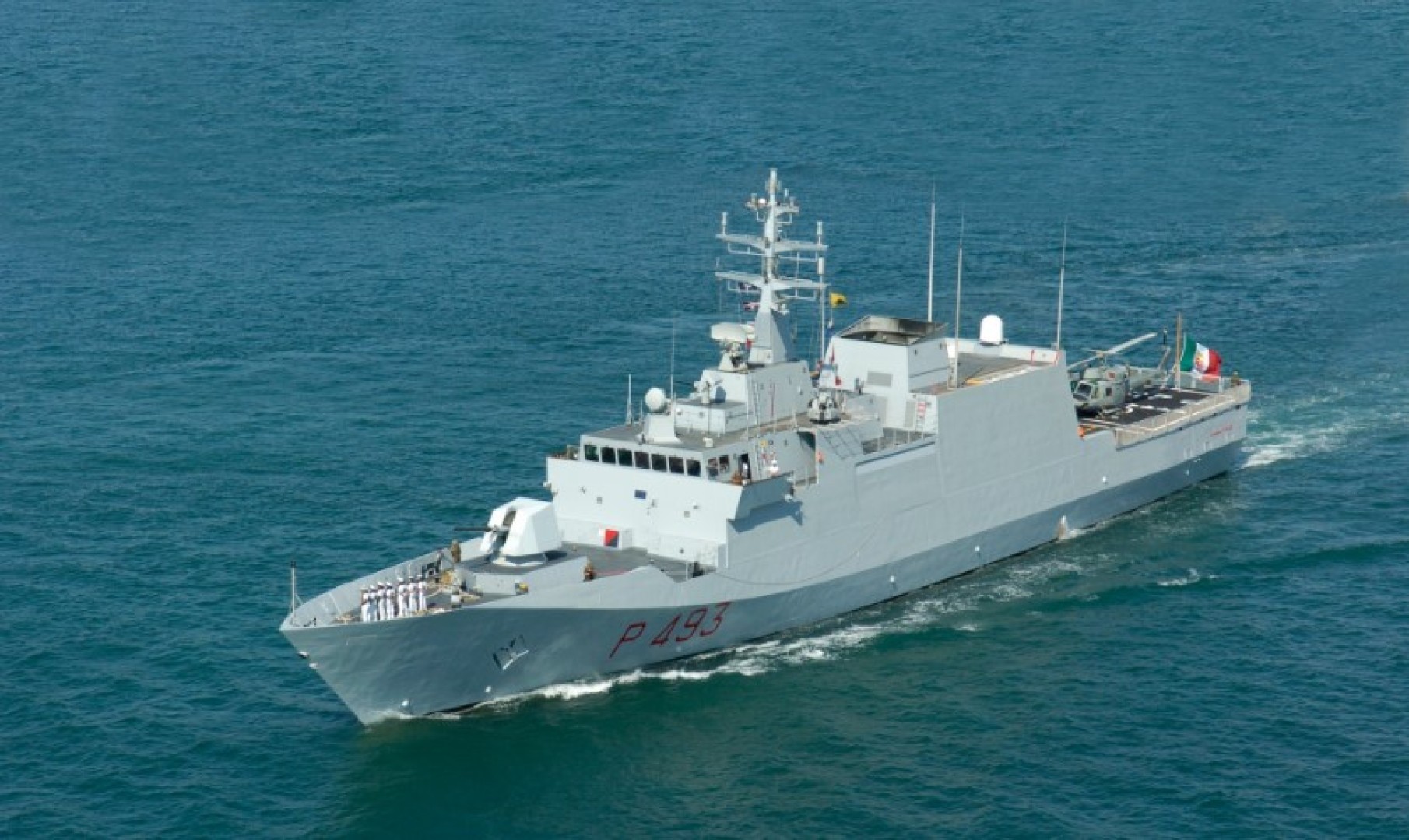 Nave Comandante Foscari a difesa delle rotte commerciali marittime nel Golfo di Guinea