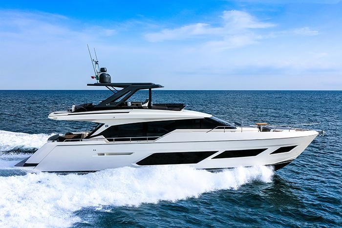 Ferretti Yachts 720: Inhabiting the sea with style