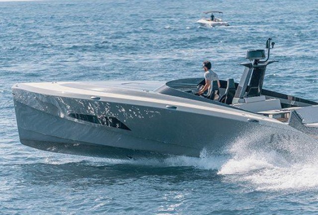 Say Carbon Yachts delivers first unit of their new Say 42
