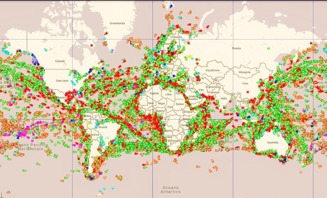 Mappa che mostra in tempo reale tutte le navi del mondo