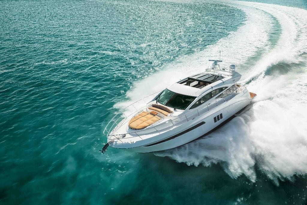 European debut for the new l590 At Cannes Yachting Festival 2016