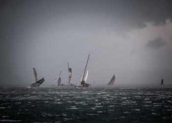 Gewittersturm dezimiert Teilnehmerflotte des 81. Bol d’Or Mirabaud