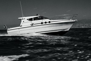 AZ 32' Targa, nel ’77 Vitelli crea la barca per navigare in sicurezza a un budget contenuto