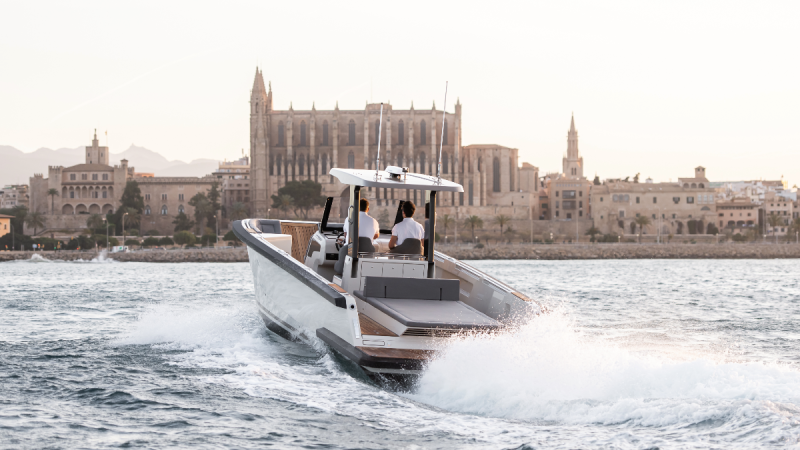 BYD delivers full engineering and design for new carbon-fibre Linx 30 superyacht tender