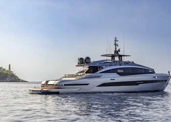 Pershing GTX116: sporty by nature and extraordinarily liveable