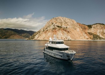 Introducing Bering Yachts' Custom-Built B76 Explorer